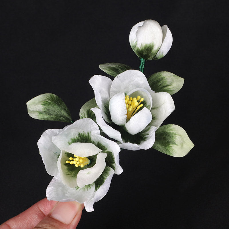Chinese Accessories Green Flower Lapel Flower Holding Pin  - Mulan Legacy